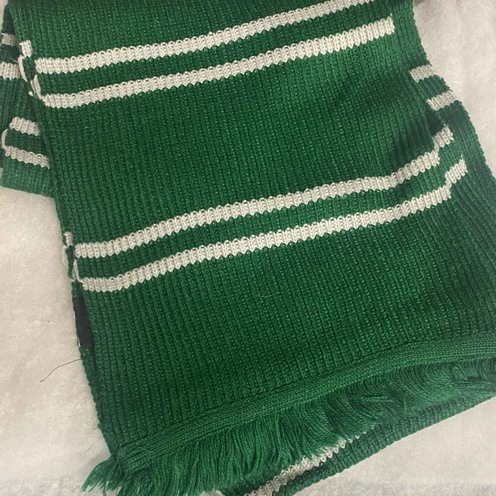 Wizarding World of Harry Potter Slytherin House Scarf